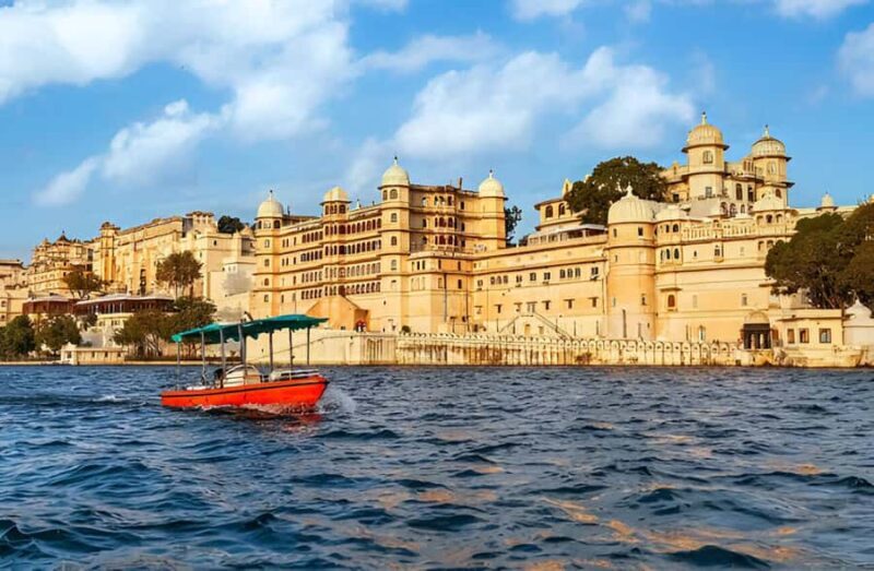 Explore Udaipur in One Day  Private Tour by Car With Guide - A Practical Look at the Udaipur One-Day Tour