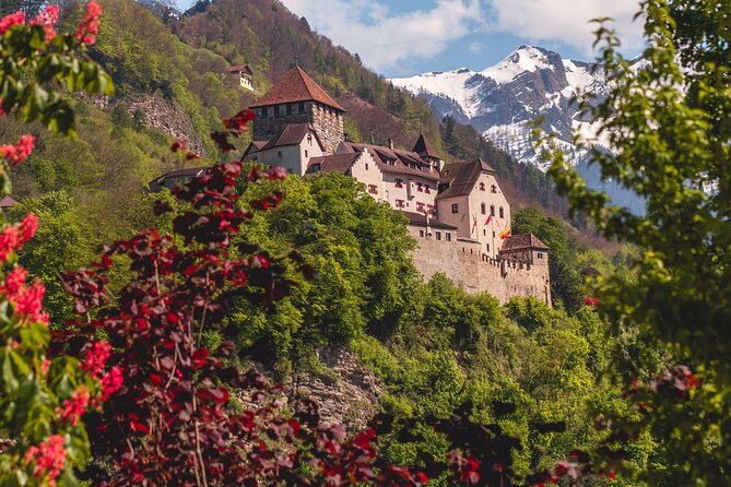 Explore Vaduz in 1 Hour With a Local - Meeting and End Points