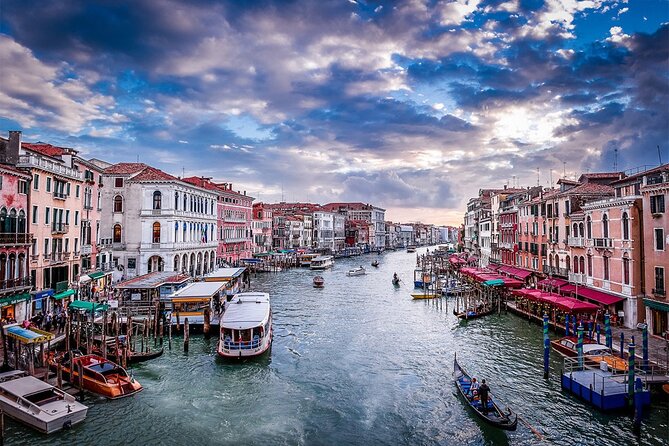 Explore Venice From Piazza San Marco to Rialto Bridge Walk Tour - Highlights of Piazza San Marco