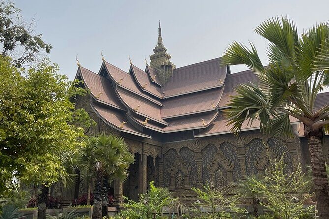 Explore Vientiane with Lao Art Museum Tour - Good To Know