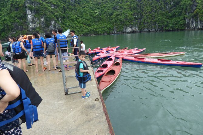 Explore Vietnams Popular Attractions With This 10 Days Shared Tour - Halong Bay: Majestic Limestone Formations