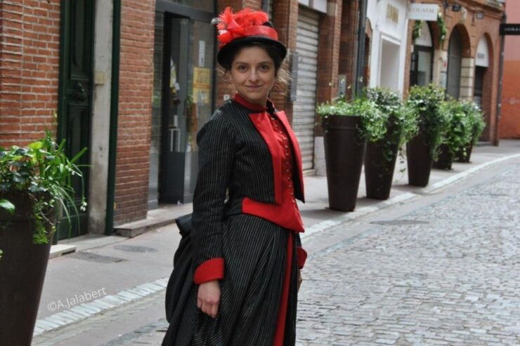 Exploring 19th Century Glamour With Madame Rose in Toulouse - Madame Rose: The Iconic Toulouse Guide