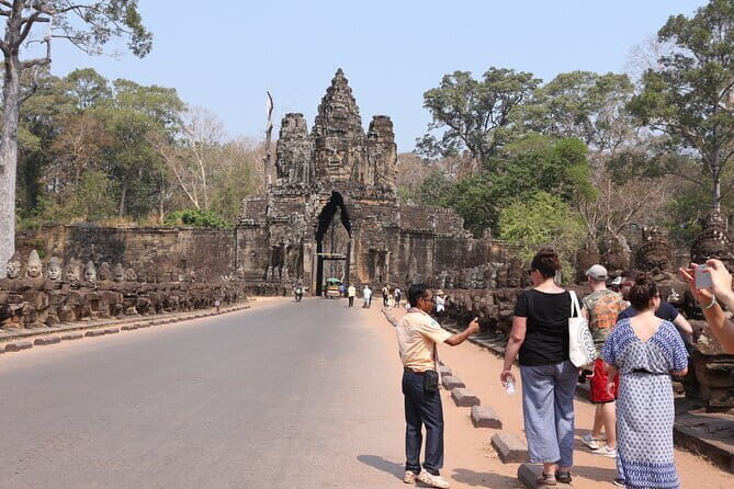 Exploring Angkor Wat Surise Angkor Thom Bayon TaPromh Small Group - Who Will Love This Tour?