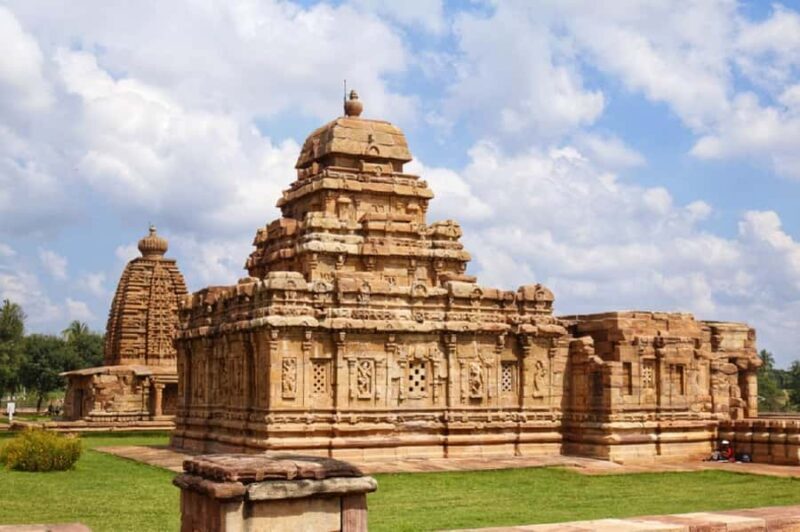 Exploring Badami Wonders: Guided Day Trip with Hotel Pickup - Discovering the Malegitti Shivalaya Temple