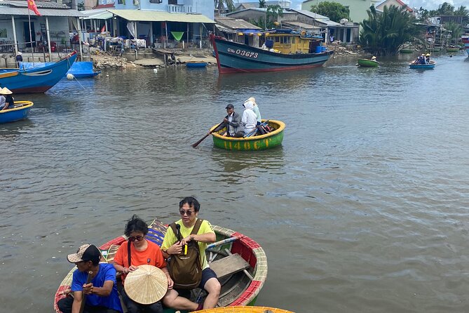 Exploring Basket Boat Ride With Local People - The Sum Up