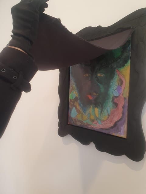 Exploring Contemporary Art Galleries - The Benefits of a Flexible and Customizable Tour