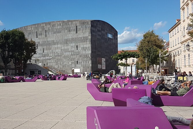 Exploring Contemporary Art: Private Tour of Museums With Tickets - Tour Details