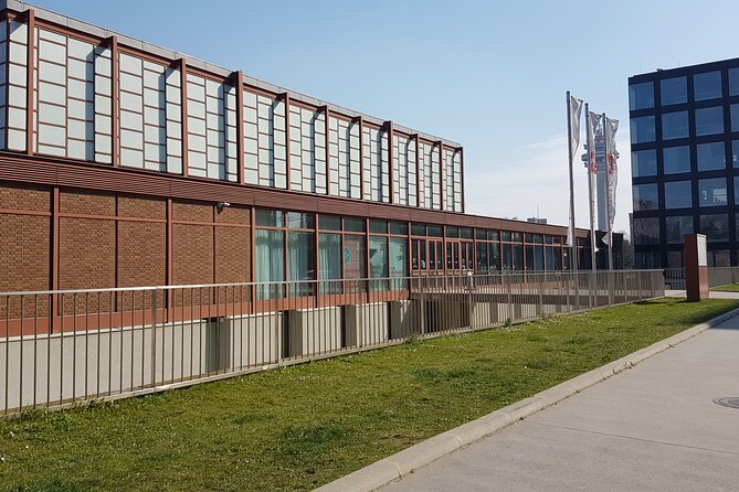 Exploring Contemporary Art: Private Tour of Museums With Tickets - Frequently Asked Questions