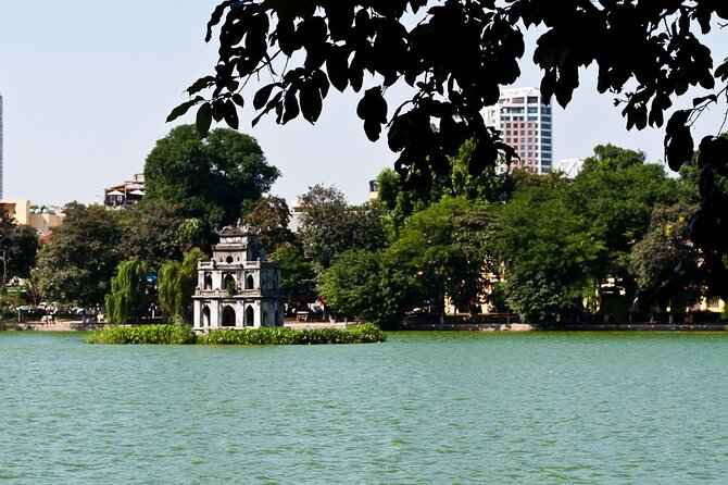 Exploring Hanoi by Motorbike Including Lunch - Motorbike Tour Options