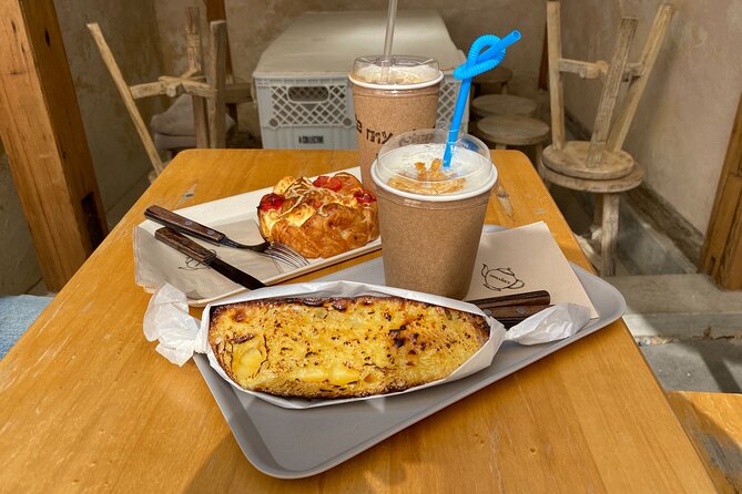 Exploring Hidden Cafes in Bukchon Hanok Village - Hidden Gems in Bukchon Hanok Village