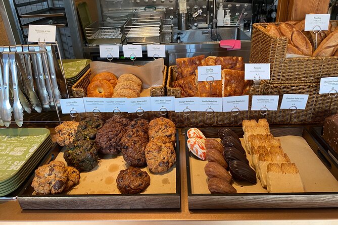 Exploring Hidden Cafes in Bukchon Hanok Village - Insider Tips for Cafe Hopping