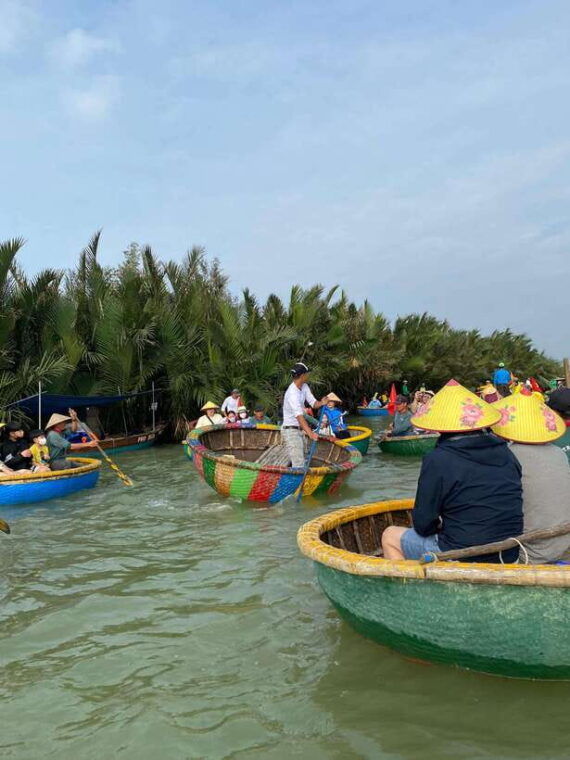 Exploring Hoi an Basket Boat Tour With Local People - Highlights of the Itinerary
