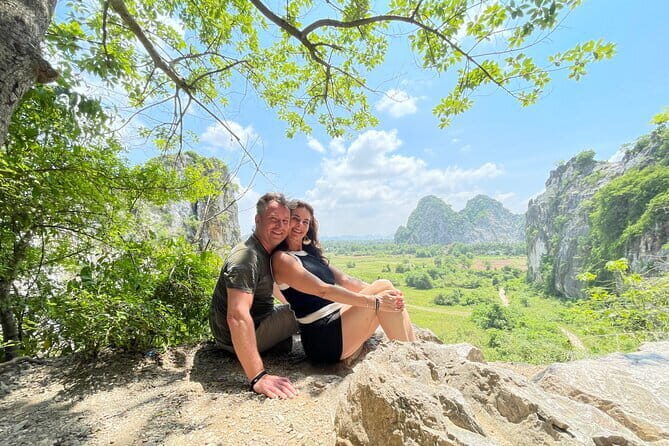 Exploring Kampot With SUV Car By English Local Tour Guide - Authentic Experiences and Local Insights  