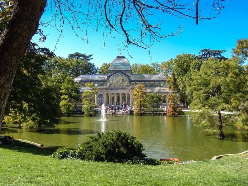 Exploring Madrid – Family Walking Tour - Key Points
