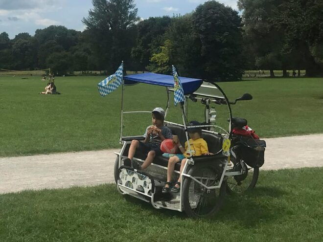 Exploring Munich by Pedicab: Premium Two Hour Tour - Pricing and Reservation Details