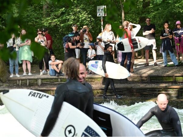 Exploring Munich by Pedicab: Premium Two Hour Tour - Meeting Point and Directions