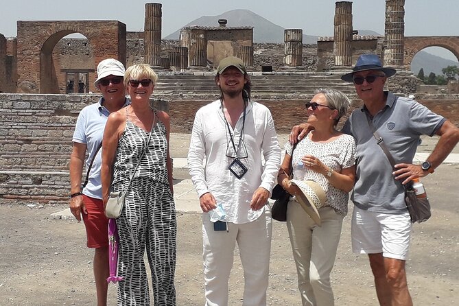 Exploring Pompeii - Inclusions and Logistics