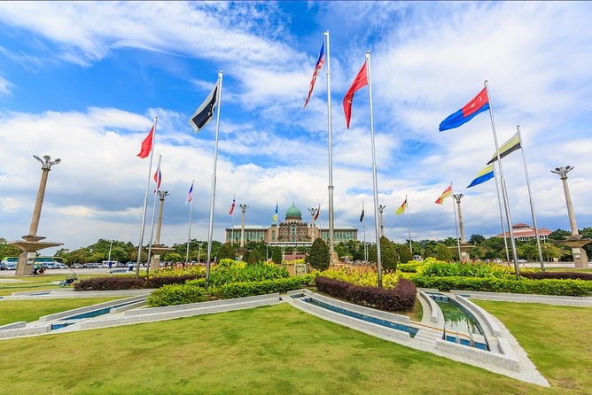 Exploring Putrajaya: A Half-Day Sightseeing Tour - Accessibility Information