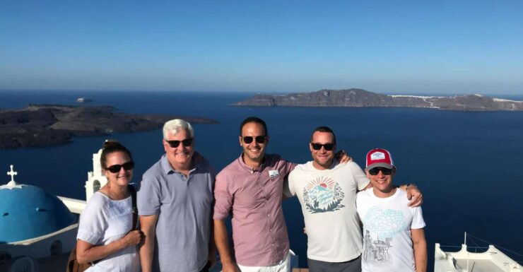 Exploring Santorini: 4 Hours Best of Santorini - Iconic Landmarks and Panoramic Views