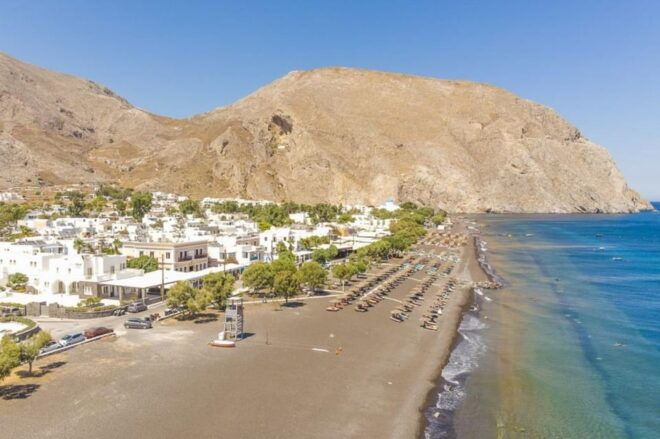 Exploring Santorini: 8 Hours Ultimate Santorini's Experience - Cultural Experiences