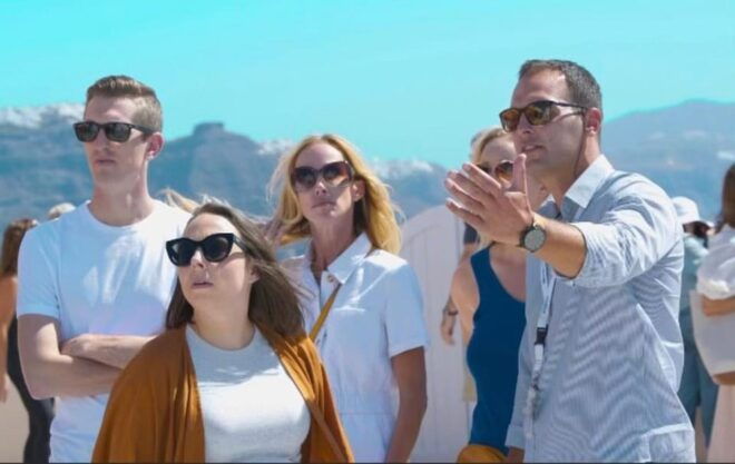 Exploring Santorini: 8 Hours Ultimate Santorini's Experience - Scenic Views and Landscapes