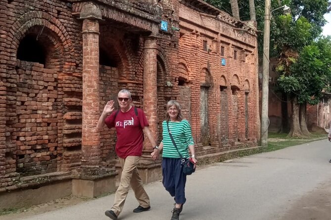 Exploring Sonargaon From Dhaka - Private Day Tour - Boro Sardar Bari Visit