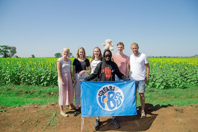 Exploring the EAST 8 Day Uganda Safari - Pickup Details