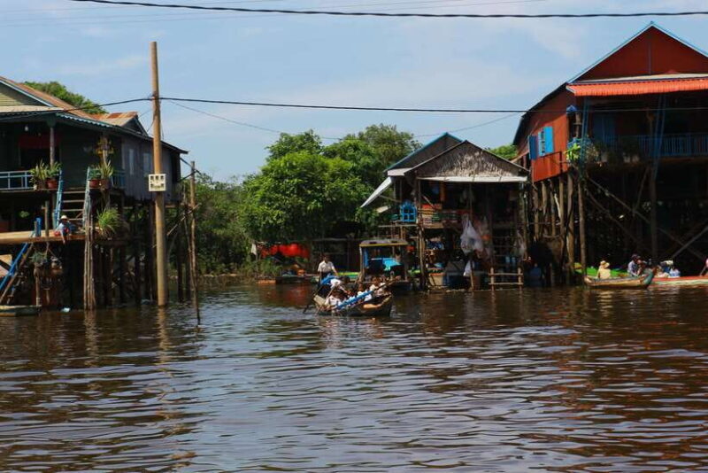 Exploring the Enchanting Kampong Phluk Floating Village - Good To Know