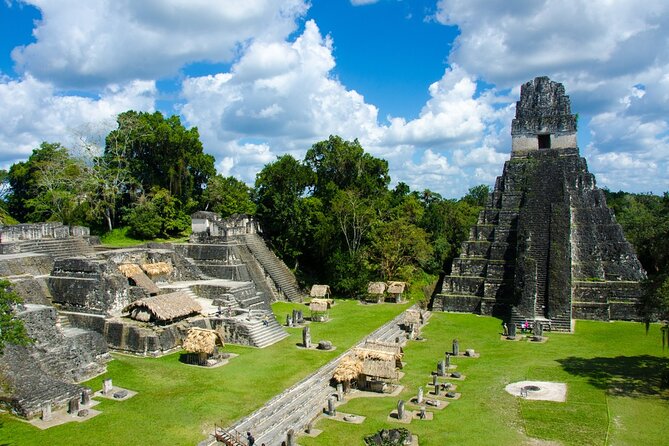Exploring Tikal: Ancient Ruins and Local Cuisine - Tour Highlights