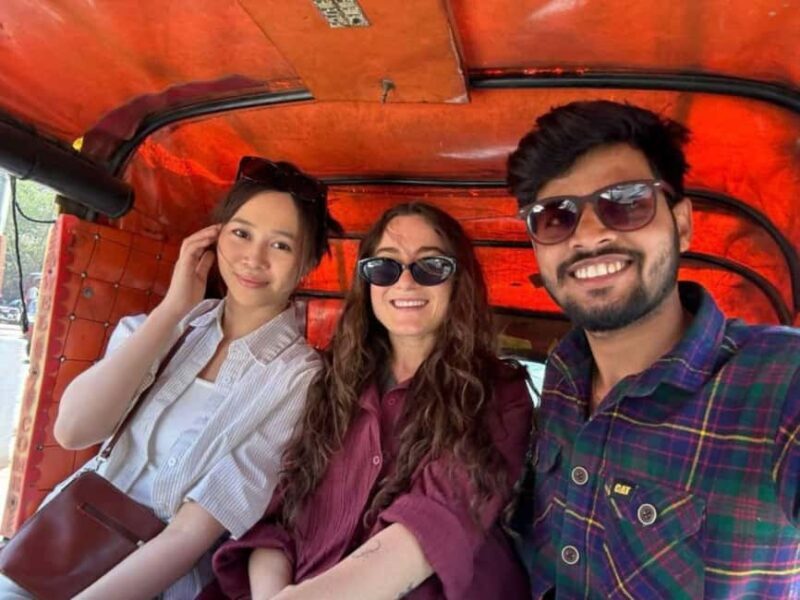 Exploring Varanasi Markets: Guided Tour with Local Guide - An In-Depth Look at the Market Tour