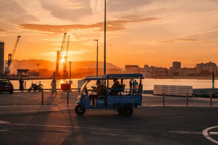 Express Tuktuki Tour in Malaga: Gibralfaro Viewpoint and Photography - Customer Reviews