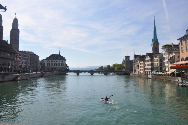 Express Walk of Zurich With a Local - Activity Details