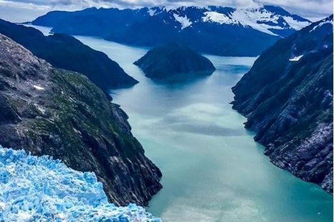 Extended Bear Glacier Scenic Flight - Pickup and Transportation