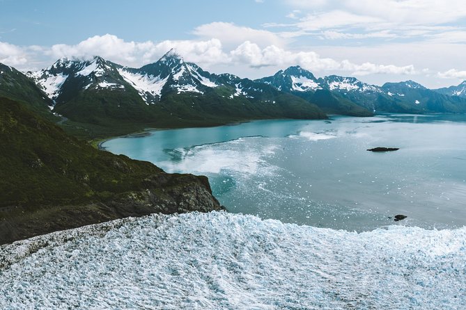 Extended Bear Glacier Scenic Flight - End Point and Parking