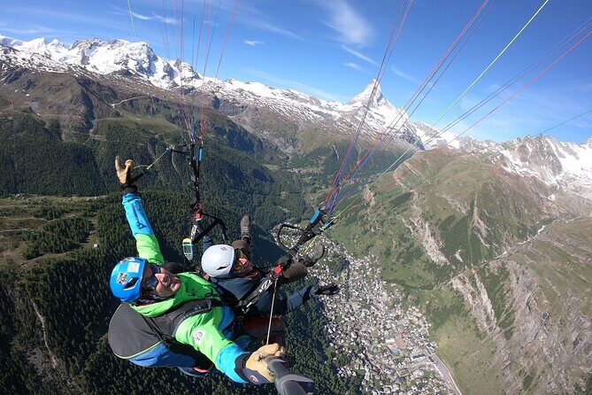 Extended Paragliding Flight in front of the Matterhorn 30 minutes - Experience Review: Extended Paragliding Flight in front of the Matterhorn