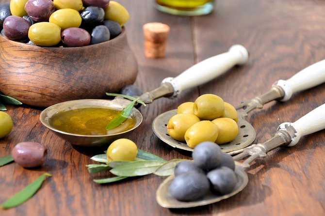 Extra Virgin Olive Oil Tasting in Ascoli Piceno - Exploring an Authentic Olive Oil Mill