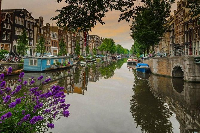 Extraordinary Experience of a Houseboat Life in Amsterdam! Private Tour. - Confirmation and Accessibility