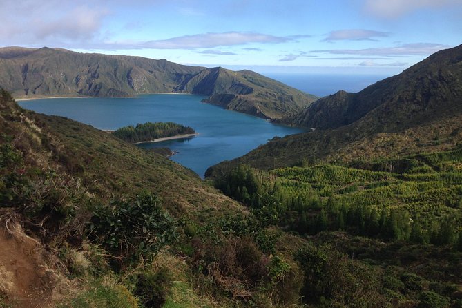 Extraordinary Half-Day Tour 4x4 - Unexplored Landscapes & Lagoa Do Fogo- Join Us - Common Questions
