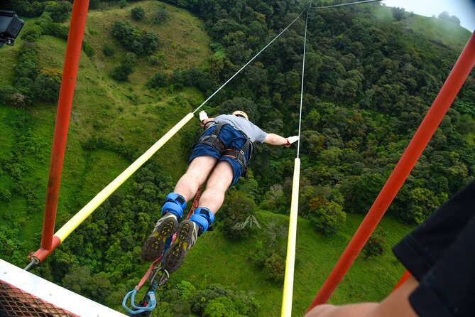 Extreme Bungee Jumping in Monteverde - Overview of the Experience