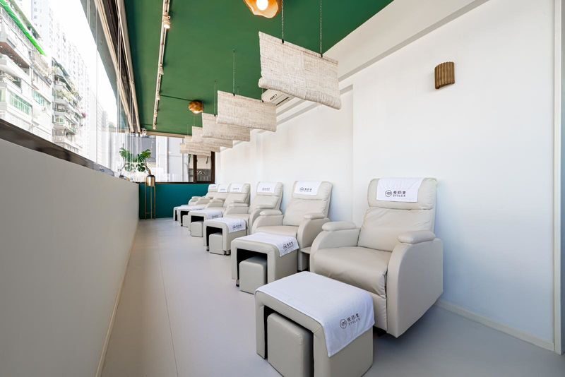 Eyeluxhk Limited - Massage & Wellness Experience | Eye Care | Foot Spa | Hot Stone Massage | Deep Tissue Massage | Causeway Bay - Eye care for screen-tired eyes
