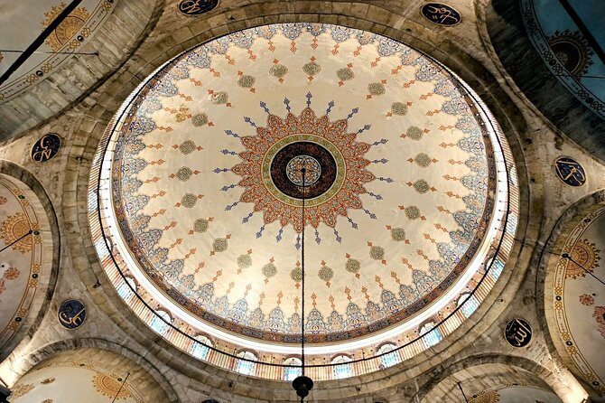 Eyüp Sultan Mosque and Eyüp District Istanbul Walking Tour - Mosque Etiquette and Restrictions