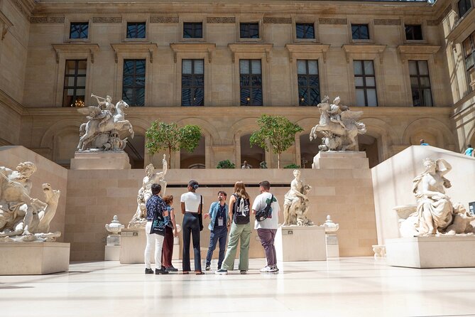 Fabuleux Guided Tour Through the Louvre Museum With Reserved Access - Tour Overview