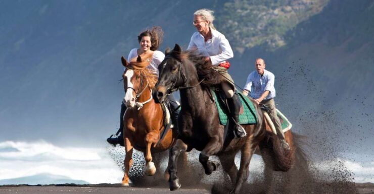 Faial Island: Horseback Riding (3 Hrs - Experienced Riders) - Experience Highlights