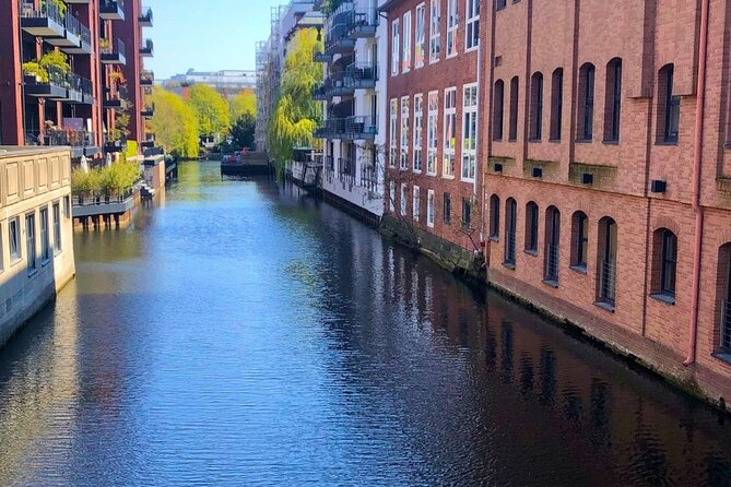 Fairy Flight Self-Guided City Puzzles in Hamburg With Your Smartphone - Whats Included