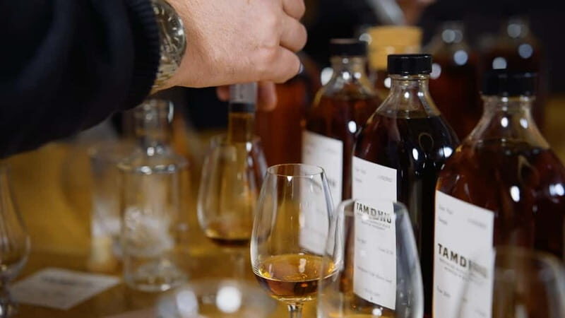 Falkirk: Create your own Malt Whisky at Rosebank Distillery - Good To Know