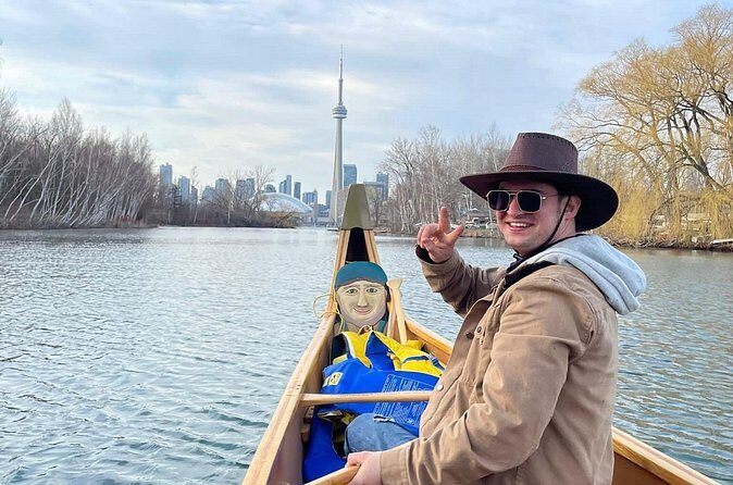 Fall Colours Canoe Tour on the Toronto Islands - The Meeting Point and Start Time