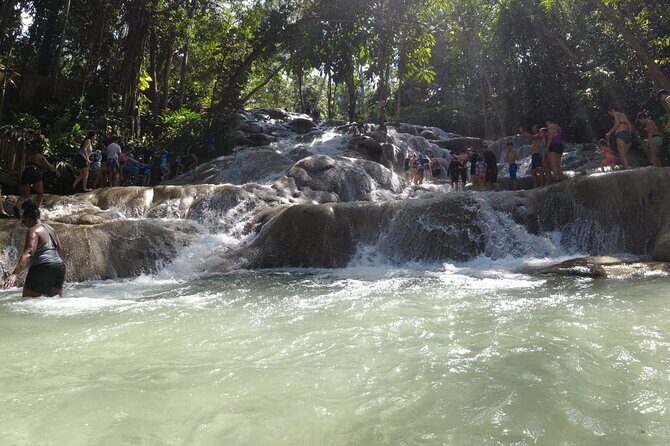 Falmouth to Ocho Rios Guided Tour (Dunn's River Falls & Shopping) - Authenticity and Experience