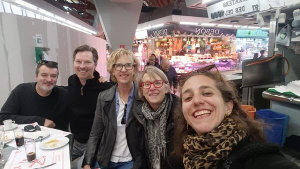 Familly Friendly Tour: Tailored Tapas & Scavenger Hunts! - About the Tour Guide