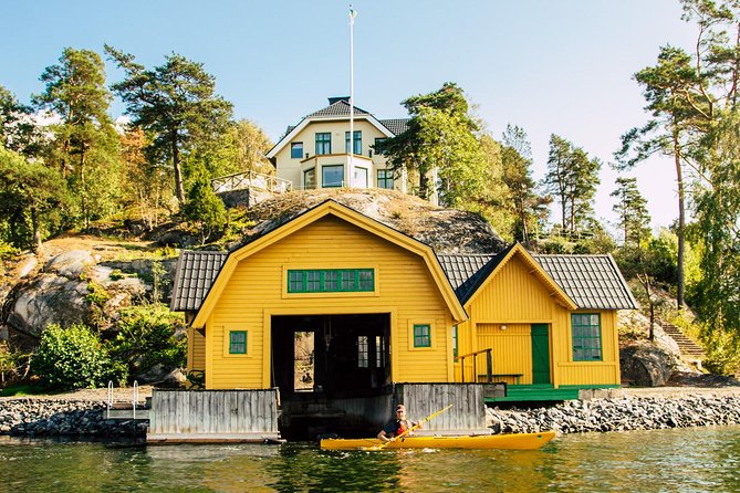 Family and Kids Friendly Private Kayak Tour in Stockholm Archipelago - Background