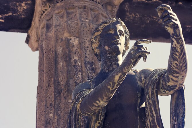 Family Day in Pompeii From Rome by Rail With Fully Guided Tour - Meeting Point and Start Time